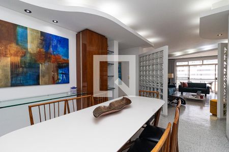 Apartamento à venda com 148m², 2 quartos e 1 vaga Apartamento à venda com 148m², 2 quartos e 1 vagaSala