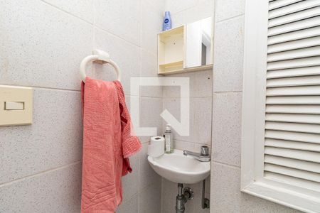 Apartamento à venda com 148m², 2 quartos e 1 vaga Apartamento à venda com 148m², 2 quartos e 1 vagaBanheiro de serviço