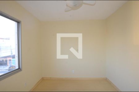 Quarto 1 de apartamento para alugar com 2 quartos, 55m² em Irajá, Rio de Janeiro
