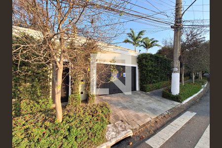 Casa à venda com 1145m², 3 quartos e 6 vagasFachada