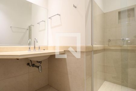 Casa à venda com 1145m², 3 quartos e 6 vagasBanheiro da Suíte 1