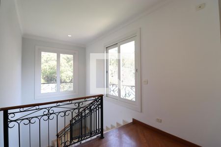 Casa à venda com 1145m², 3 quartos e 6 vagasEscada