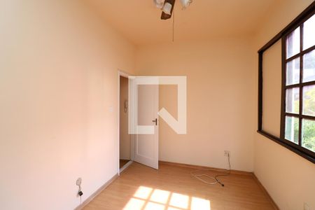 Sala de apartamento para alugar com 2 quartos, 99m² em Cacuia, Rio de Janeiro