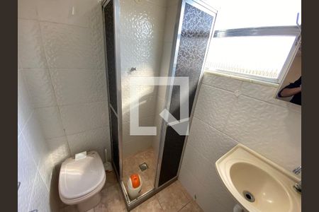 Casa à venda com 115m², 3 quartos e sem vaga Casa à venda com 115m², 3 quartos e sem vagaBanheiro de serviço