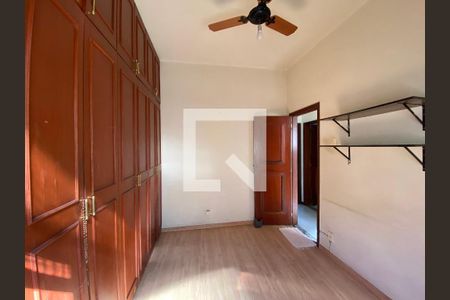 Casa à venda com 115m², 3 quartos e sem vaga Casa à venda com 115m², 3 quartos e sem vagaQuarto 2