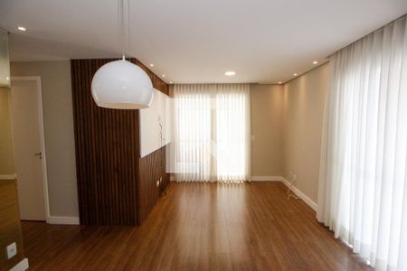 Sala de apartamento à venda com 3 quartos, 104m² em Jardim Parque Morumbi, São Paulo