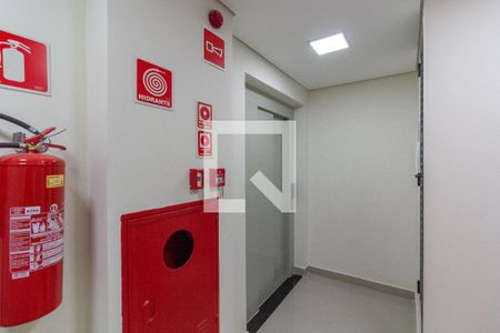 Apartamento à venda com 52m², 1 quarto e sem vagaElevador