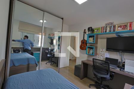 Apartamento à venda com 215m², 4 quartos e 3 vagasQuarto 2