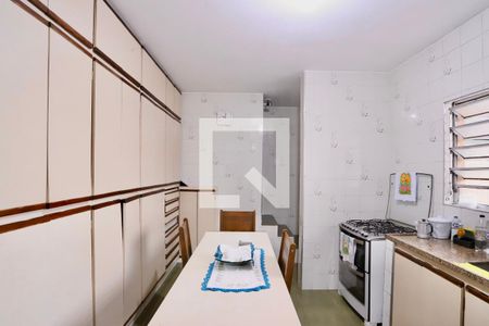 Casa à venda com 120m², 6 quartos e 1 vaga Casa à venda com 120m², 6 quartos e 1 vagaCozinha 1