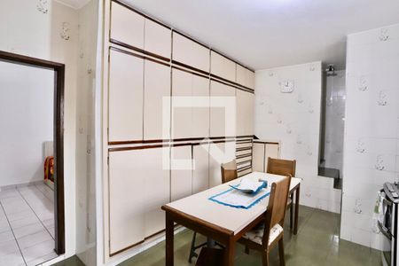 Casa à venda com 120m², 6 quartos e 1 vaga Casa à venda com 120m², 6 quartos e 1 vagaCozinha 1