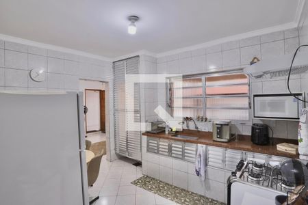 Casa à venda com 120m², 6 quartos e 1 vaga Casa à venda com 120m², 6 quartos e 1 vagaCozinha 3