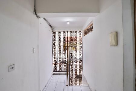 Casa à venda com 120m², 6 quartos e 1 vaga Casa à venda com 120m², 6 quartos e 1 vagaQuintal