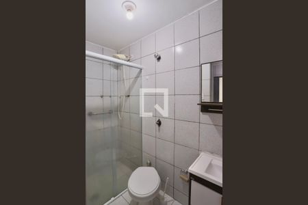Casa à venda com 120m², 6 quartos e 1 vaga Casa à venda com 120m², 6 quartos e 1 vagaBanheiro 2