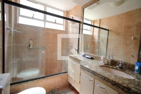 Apartamento à venda com 120m², 3 quartos e 2 vagasBanheiro