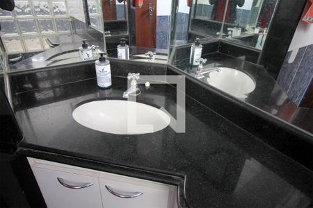 Apartamento à venda com 120m², 3 quartos e 2 vagasBanheiro da Suíte