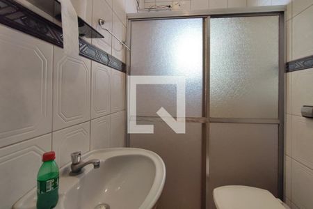 Casa à venda com 280m², 3 quartos e 4 vagasBanheiro de Serviço