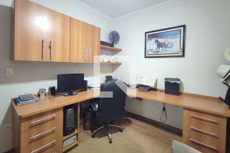 Casa à venda com 280m², 3 quartos e 4 vagasQuarto 3 - Escritório