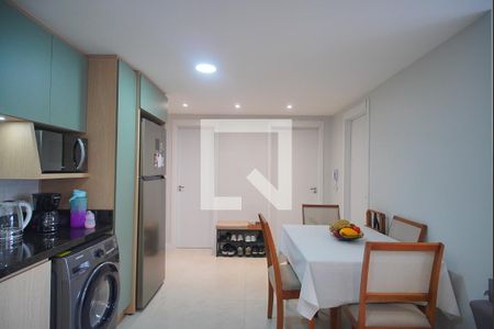 Apartamento à venda com 56m², 2 quartos e 1 vaga Apartamento à venda com 56m², 2 quartos e 1 vagaCozinha