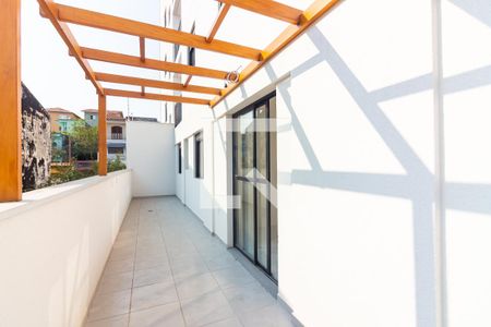 Apartamento à venda com 60m², 2 quartos e 1 vaga Apartamento à venda com 60m², 2 quartos e 1 vagaQuintal e Área de Serviço