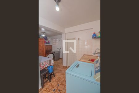 Casa à venda com 310m², 5 quartos e 7 vagas Casa à venda com 310m², 5 quartos e 7 vagasLavanderia