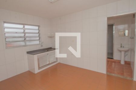 Casa à venda com 310m², 5 quartos e 7 vagas Casa à venda com 310m², 5 quartos e 7 vagasCozinha 3