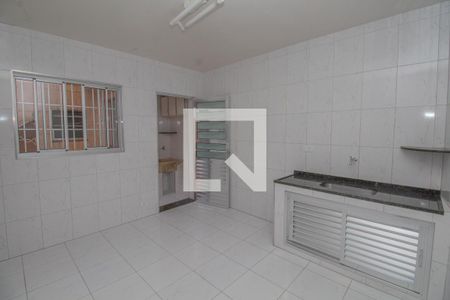 Casa à venda com 310m², 5 quartos e 7 vagas Casa à venda com 310m², 5 quartos e 7 vagasCozinha  2