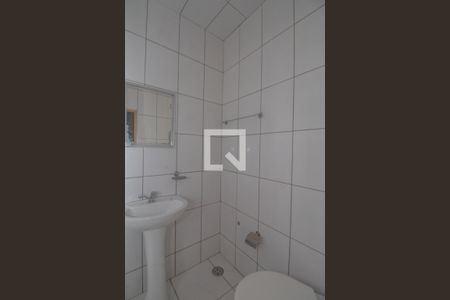 Casa à venda com 310m², 5 quartos e 7 vagas Casa à venda com 310m², 5 quartos e 7 vagasBanheiro de serviço