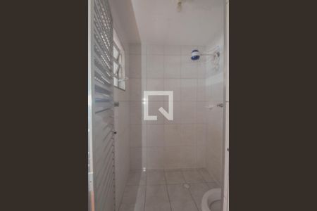 Casa à venda com 310m², 5 quartos e 7 vagas Casa à venda com 310m², 5 quartos e 7 vagasBanheiro de serviço 2