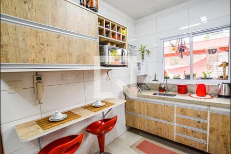 Casa à venda com 110m², 3 quartos e 3 vagasCozinha