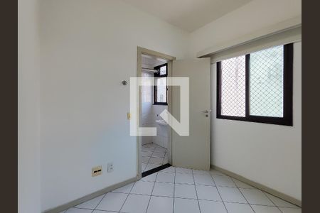 Apartamento à venda com 70m², 2 quartos e 1 vaga Apartamento à venda com 70m², 2 quartos e 1 vagaQuarto de Serviço