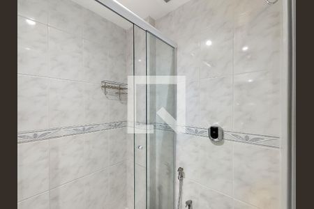 Apartamento à venda com 70m², 2 quartos e 1 vaga Apartamento à venda com 70m², 2 quartos e 1 vagaBanheiro da Suíte