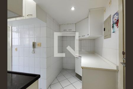 Apartamento à venda com 70m², 2 quartos e 1 vaga Apartamento à venda com 70m², 2 quartos e 1 vagaCozinha