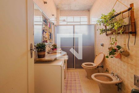 Casa à venda com 690m², 4 quartos e 5 vagasBanheiro