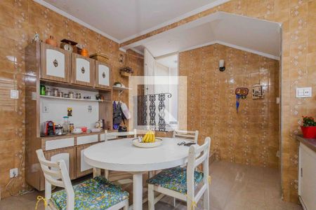 Casa à venda com 690m², 4 quartos e 5 vagasCozinha 1