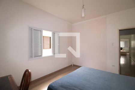 Casa à venda com 287m², 3 quartos e 2 vagas Casa à venda com 287m², 3 quartos e 2 vagasQuarto 3