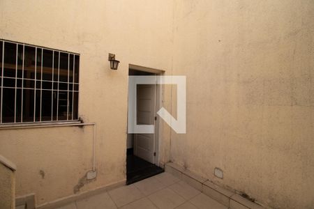 Casa à venda com 287m², 3 quartos e 2 vagas Casa à venda com 287m², 3 quartos e 2 vagasQuintal