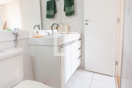 Casa de condomínio à venda com 100m², 2 quartos e 2 vagas Casa de condomínio à venda com 100m², 2 quartos e 2 vagasbanheiro suite 2