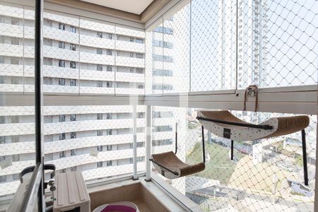 Casa de condomínio à venda com 100m², 2 quartos e 2 vagas Casa de condomínio à venda com 100m², 2 quartos e 2 vagasvaranda suite 1