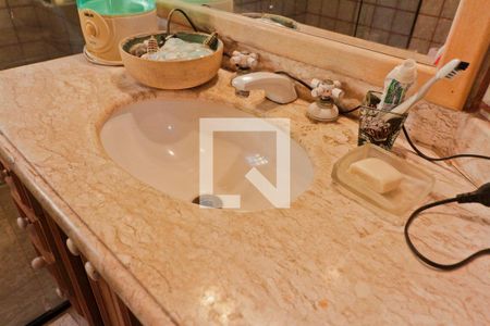 Casa à venda com 583m², 3 quartos e 4 vagas Casa à venda com 583m², 3 quartos e 4 vagasBanheiro da Suíte 3