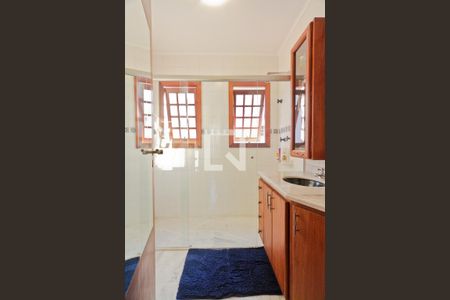 Casa à venda com 583m², 3 quartos e 4 vagas Casa à venda com 583m², 3 quartos e 4 vagasBanheiro da Suíte 2