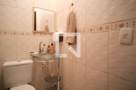 Casa à venda com 158m², 4 quartos e 2 vagas Casa à venda com 158m², 4 quartos e 2 vagasBanheiro 3