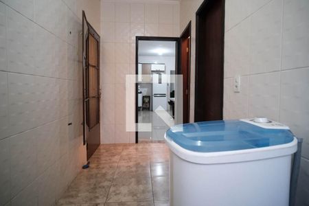 Casa à venda com 158m², 4 quartos e 2 vagas Casa à venda com 158m², 4 quartos e 2 vagasÁrea de Serviço