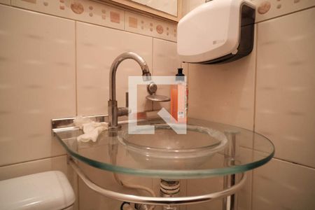 Casa à venda com 158m², 4 quartos e 2 vagas Casa à venda com 158m², 4 quartos e 2 vagasBanheiro 3