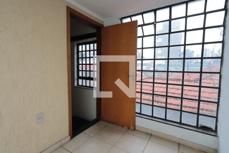 Casa à venda com 950m², 7 quartos e 1 vagaEscada