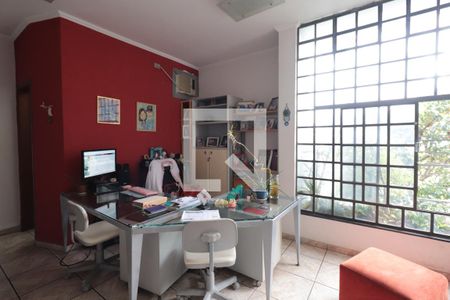 Casa à venda com 950m², 7 quartos e 1 vagaQuarto 4