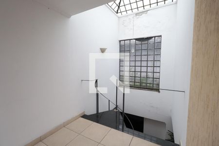 Casa à venda com 950m², 7 quartos e 1 vagaEscada