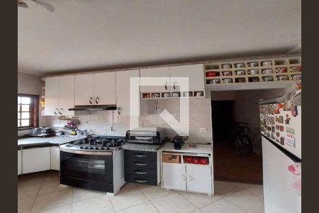 Casa à venda com 285m², 6 quartos e 4 vagas