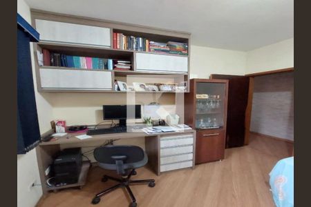 Casa à venda com 285m², 6 quartos e 4 vagas