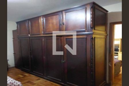 Casa à venda com 285m², 6 quartos e 4 vagas