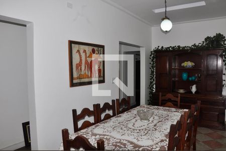 Casa à venda com 168m², 3 quartos e 7 vagas Casa à venda com 168m², 3 quartos e 7 vagasDetalhe Sala de Jantar